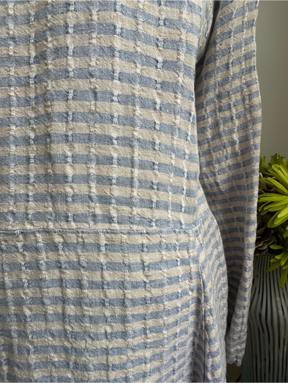 Flax Light Blue and Cream Striped Linen Tunic - Picture 5 of 10
